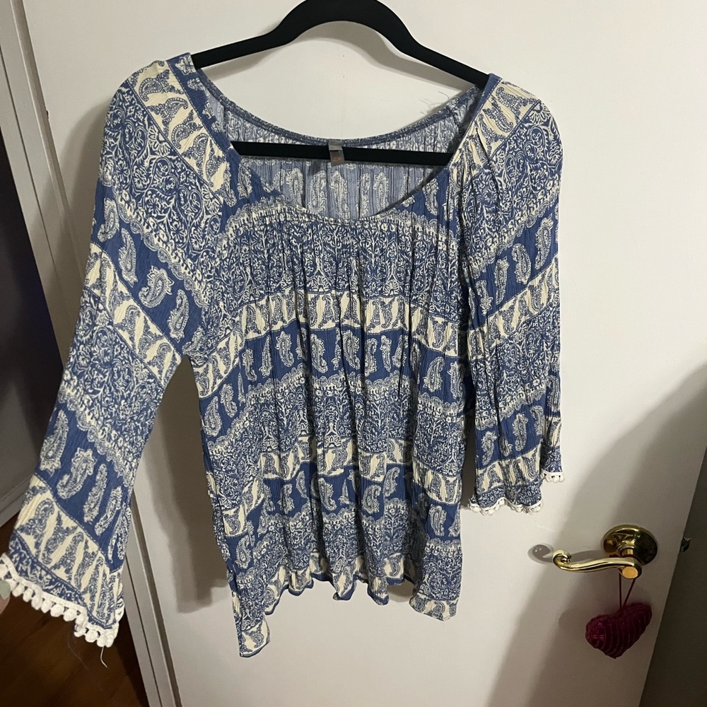 🖤 Blue and Cream Paisley Women's Top 2X